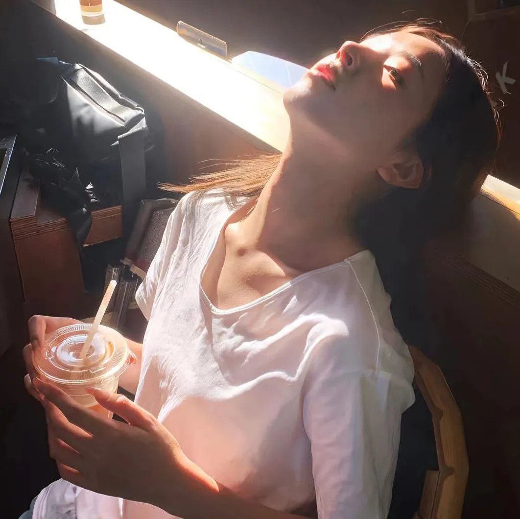 三个俄罗斯女孩